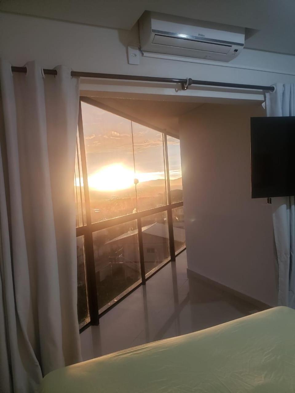 Ap Amplo Com Vista Para Mar Com 3 Suites Florianópolis 외부 사진