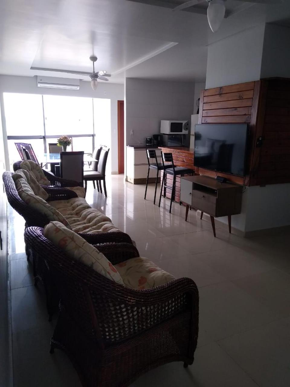 Ap Amplo Com Vista Para Mar Com 3 Suites Florianópolis 외부 사진